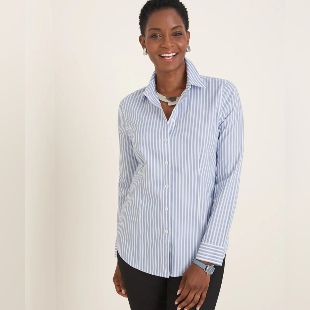 Chicos No Iron All Season Classic Striped Shirt Chicos Size 1.5. NWT